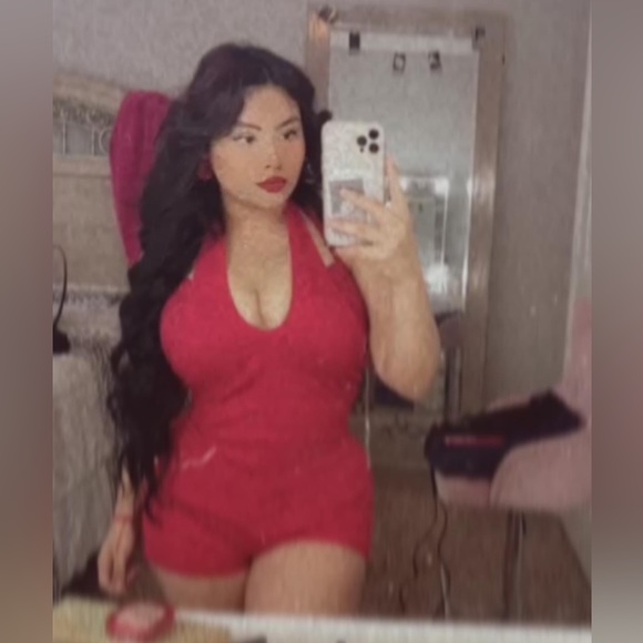 Red small - Picture 3 of 3